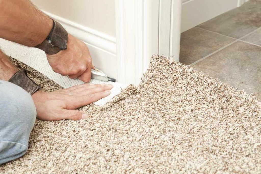 Measure and Cut the Carpet Pad